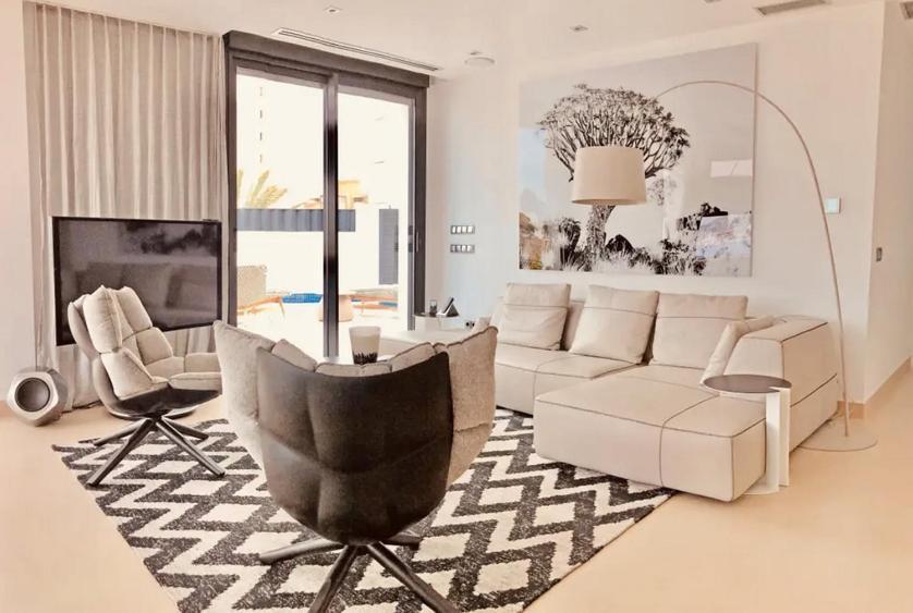 Luxurioeses Apartment In Benidorm Mit Pool Exterior foto