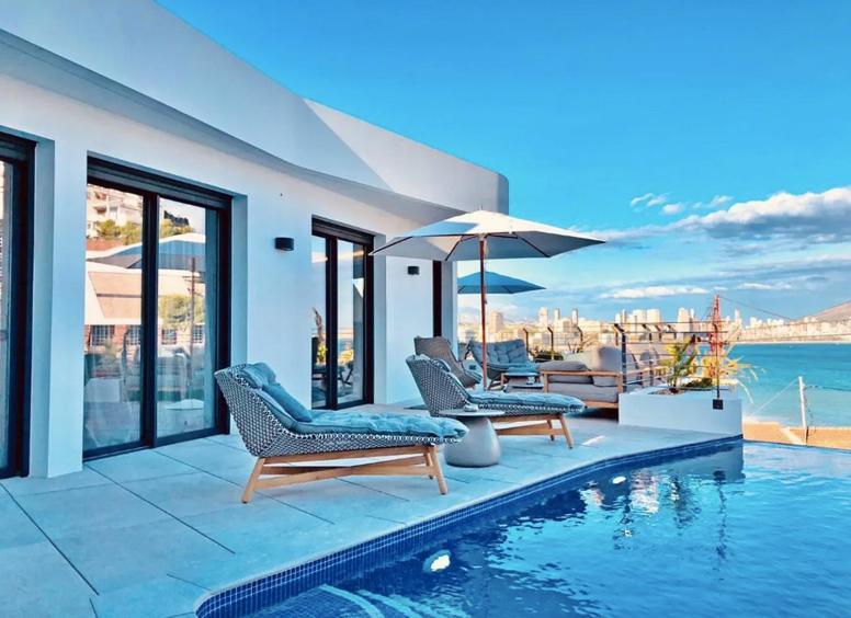 Luxurioeses Apartment In Benidorm Mit Pool Exterior foto